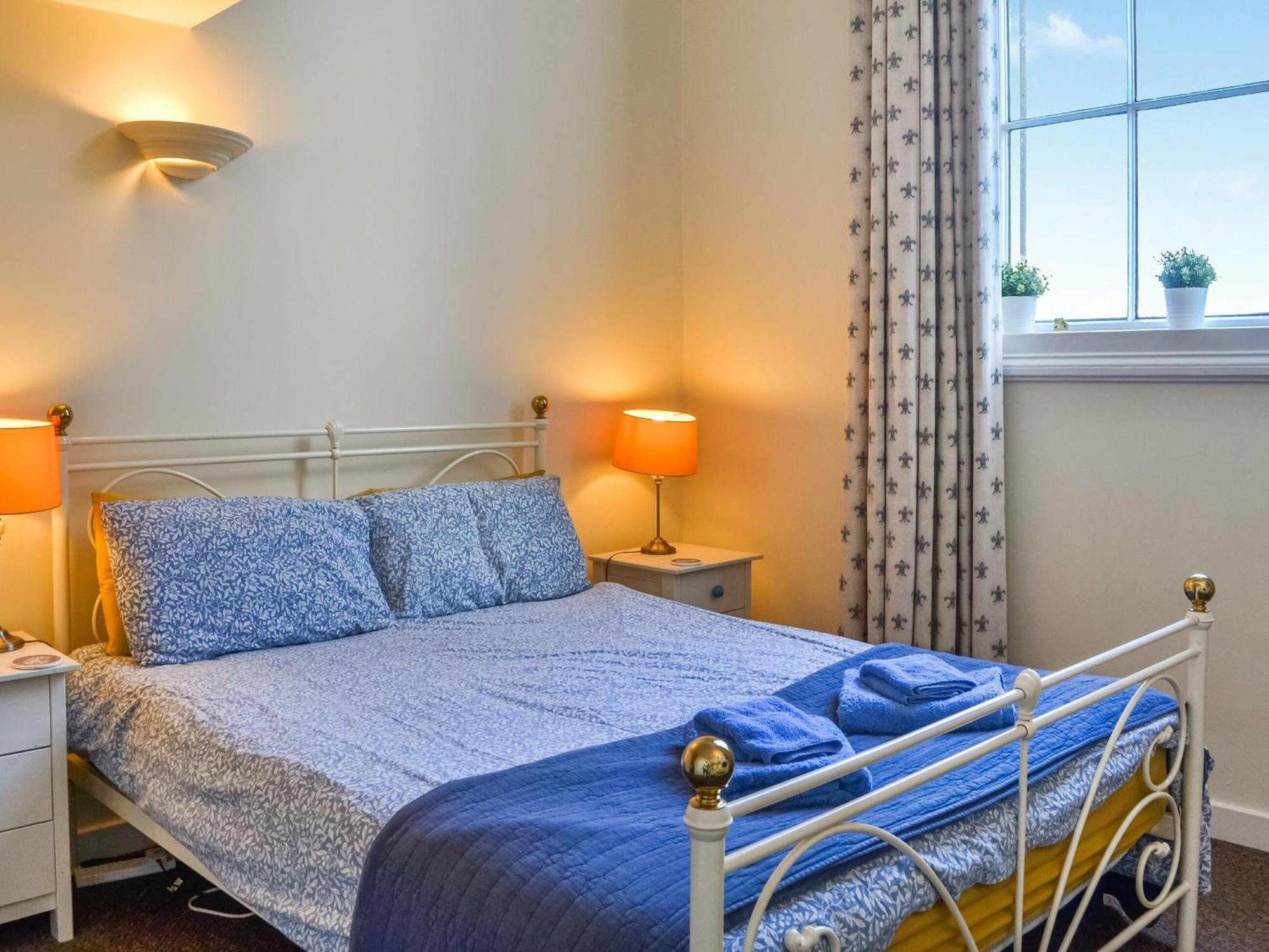 County House Apartment - 27911 York Ngoại thất bức ảnh